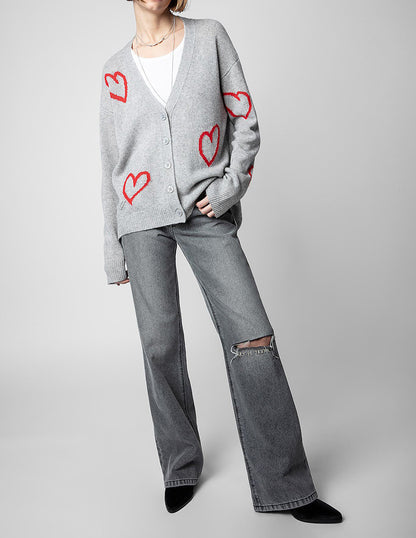 A niche cardigan with a red heart jacquard hem and a split V-neck knit sweater for women
